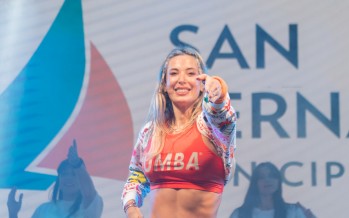 Jésica Cirio dirigió una masterclass de zumba en el Microestadio del Poli 2