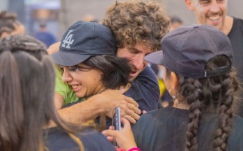 Victoria, la joven sanfernandina que se hizo viral en Twitter al emocionarse por conocer al intendente