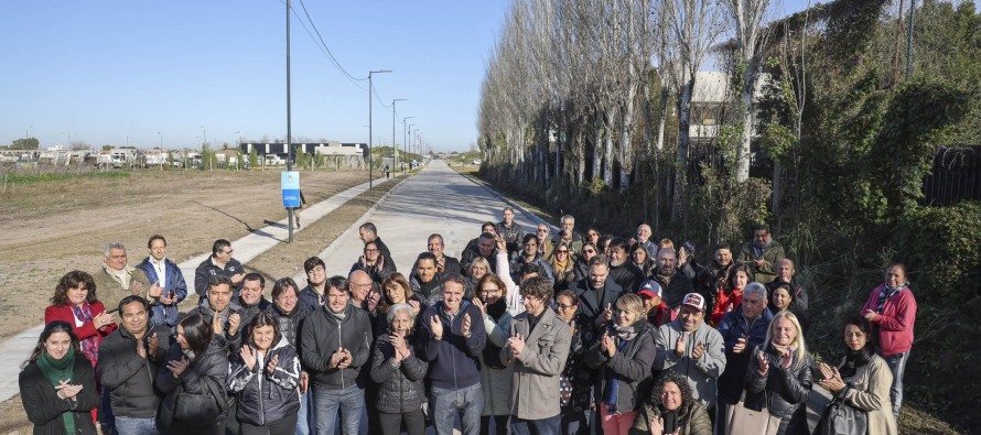 Inauguraron la pavimentación de la calle Maipú