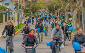 Miles de vecinos participaron de la Bicicleteada Familiar