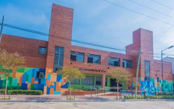 Feria institucional de Economía Sustentable en la Escuela Secundaria N°2
