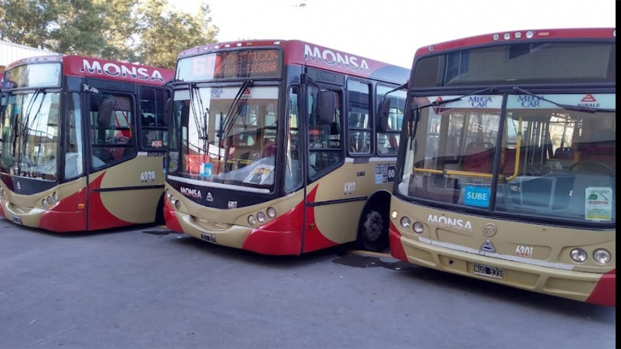 Se redujo un 50% el servicio de colectivos en el AMBA | San Fernando ...