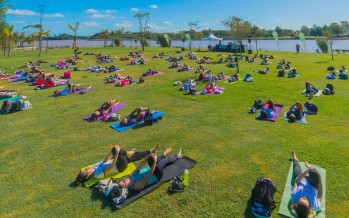Parque Náutico: se realizó el Festival Exhale con yoga, meditación y feria