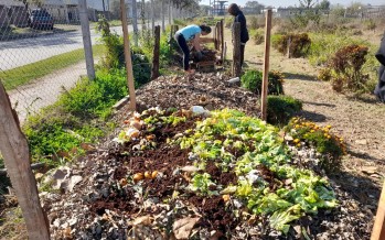 En el barrio Villa Jardín se celebra el Mes del Compostaje