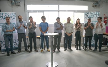 Realizarán el dragado de Arroyo Caracoles y colocarán paneles solares en las escuelas del Delta