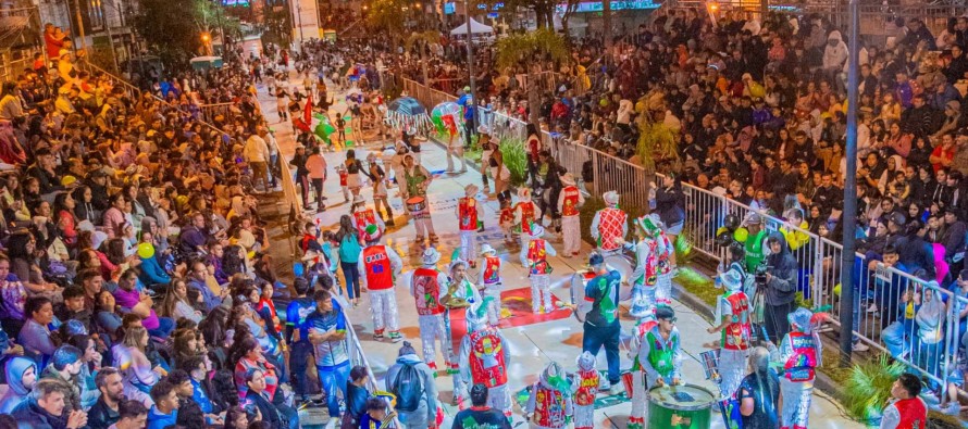 A lo largo de tres noches se desarrolló el Gran Corso Familiar sobre la avenida Avellaneda