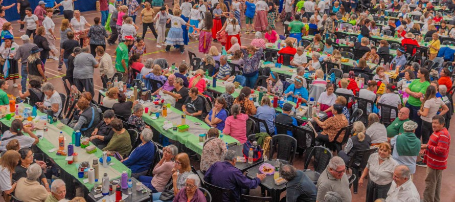 La Gran Peña: centros de jubilados y adultos mayores de los polis participaron de una jornada musical