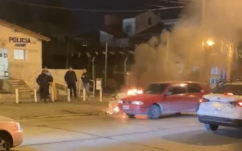 Protesta en la Comisaría Otero: vecinos denuncian que un joven murió víctima de violencia institucional