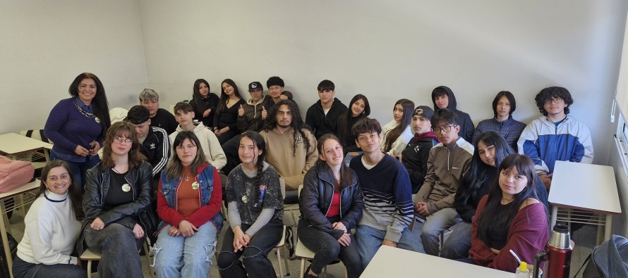 Estudiantes de la Secundaria 26 brindan charlas sobre la problemática de adolescentes que se fugan de sus casas