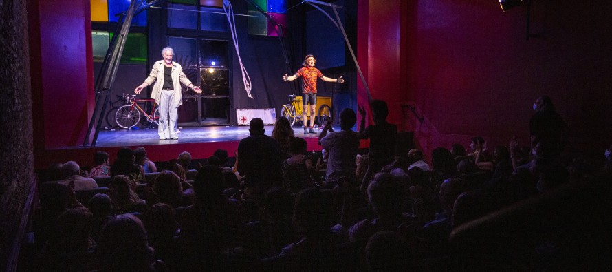 Mauricio Dayub presenta ‘El amateur’ en el Teatro de la Sociedad Italiana: “Es un espectáculo inspirador”