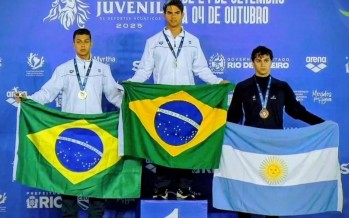 Artur Lima en el medallero del Sudamericano de Natación en Brasil