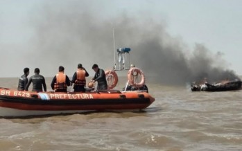 Una pareja que salió de nuestra ciudad rumbo a Colonia fue rescatada por Prefectura