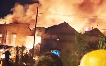 Feroz incendio en la planta Otowil