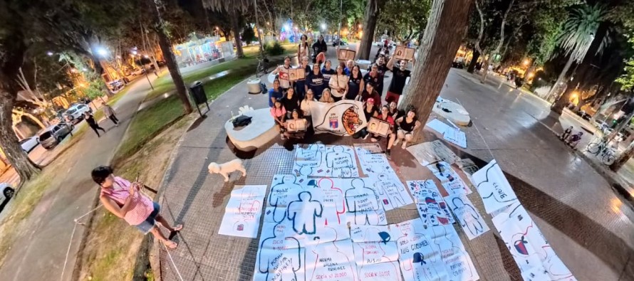 Tigre no olvida: ‘Siluetazo’ en Plaza Dorrego a 50 años del golpe