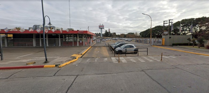 Georgalos admitió que ya produce en China su golosina más popular