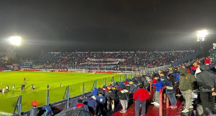 El Matador mereció más pero no pudo cortar la racha