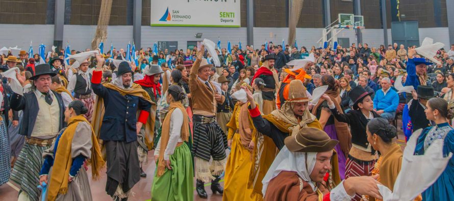 El Día de la Independencia se celebró en el Poli 1