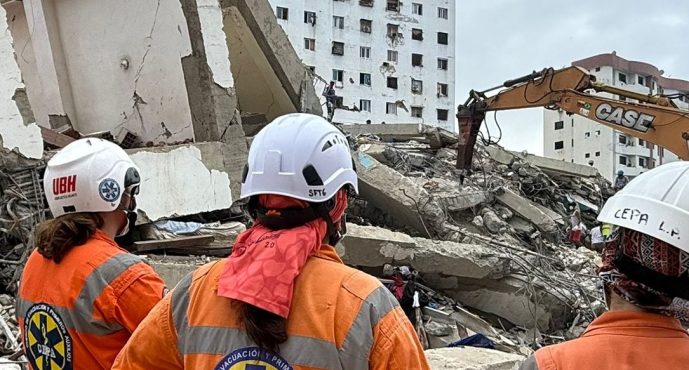 Solidaridad sanfernandina en Venezuela: cinco rescatistas de CEPA trabajan en las zonas más afectadas por los sismos