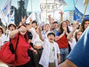 Estudiantes marchan a 50 años de la Noche de los Lápices