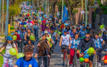 La Bicicleteada Familiar unió la ciudad con 10 puntos de partida y una gran fiesta en el Parque Náutico