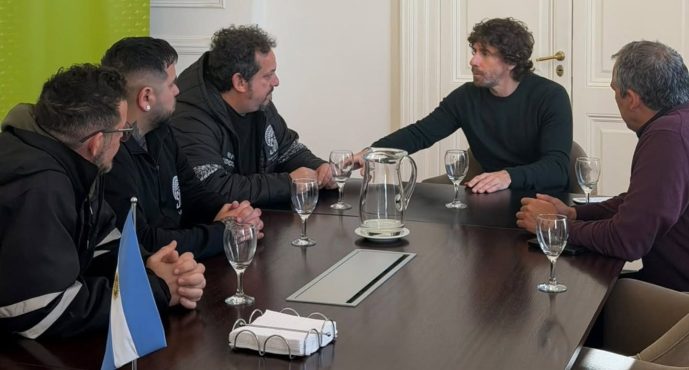 Conflicto en FATE: Delegados de SUTNA se reunieron con Andreotti