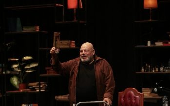 Roly Serrano trae ´Yepeto` al Teatro Otamendi: “La obra es un regalo que recibí”