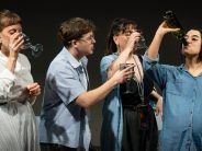La obra de teatro ‘Mamá es un decir’ se presenta este sábado en el Teatro Martinelli